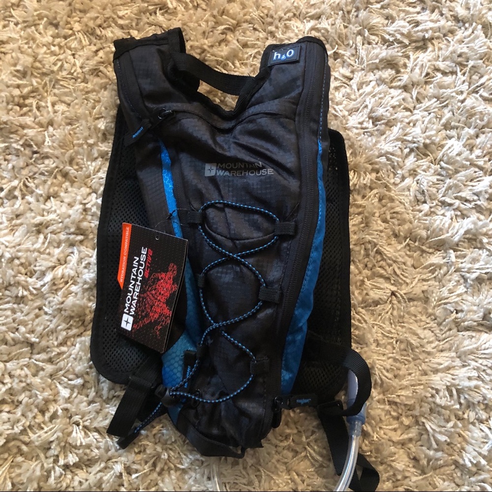 2L hydro pack bike bag mountain warehouse